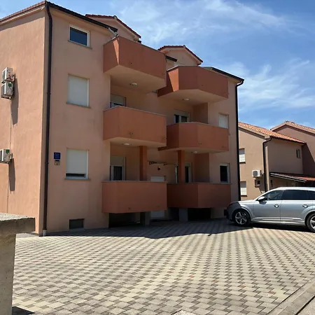Ruza Apartment
